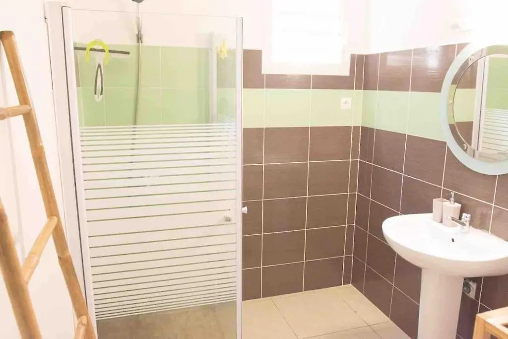 Charmant T4 Pres De La Plage, Au Gosier Le Gosier  Apartment