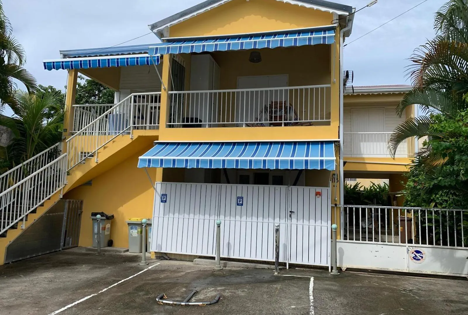 Apartment Charmant T4 Pres De La Plage, Au Gosier Le Gosier